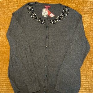 Merida women’s  Sweater size xxl Gray with beads